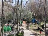 حضور گسترده مسافران نوروزی در طبیعت زیبا و سرسبز پارک جنگلی مره خونی سردرود
