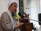 حضور مداوم رییس و اعضای محترم شورای اسلامی شهر ، شهردار و پرسنل شهرداری سردرود در محفل تفسیر قرآن